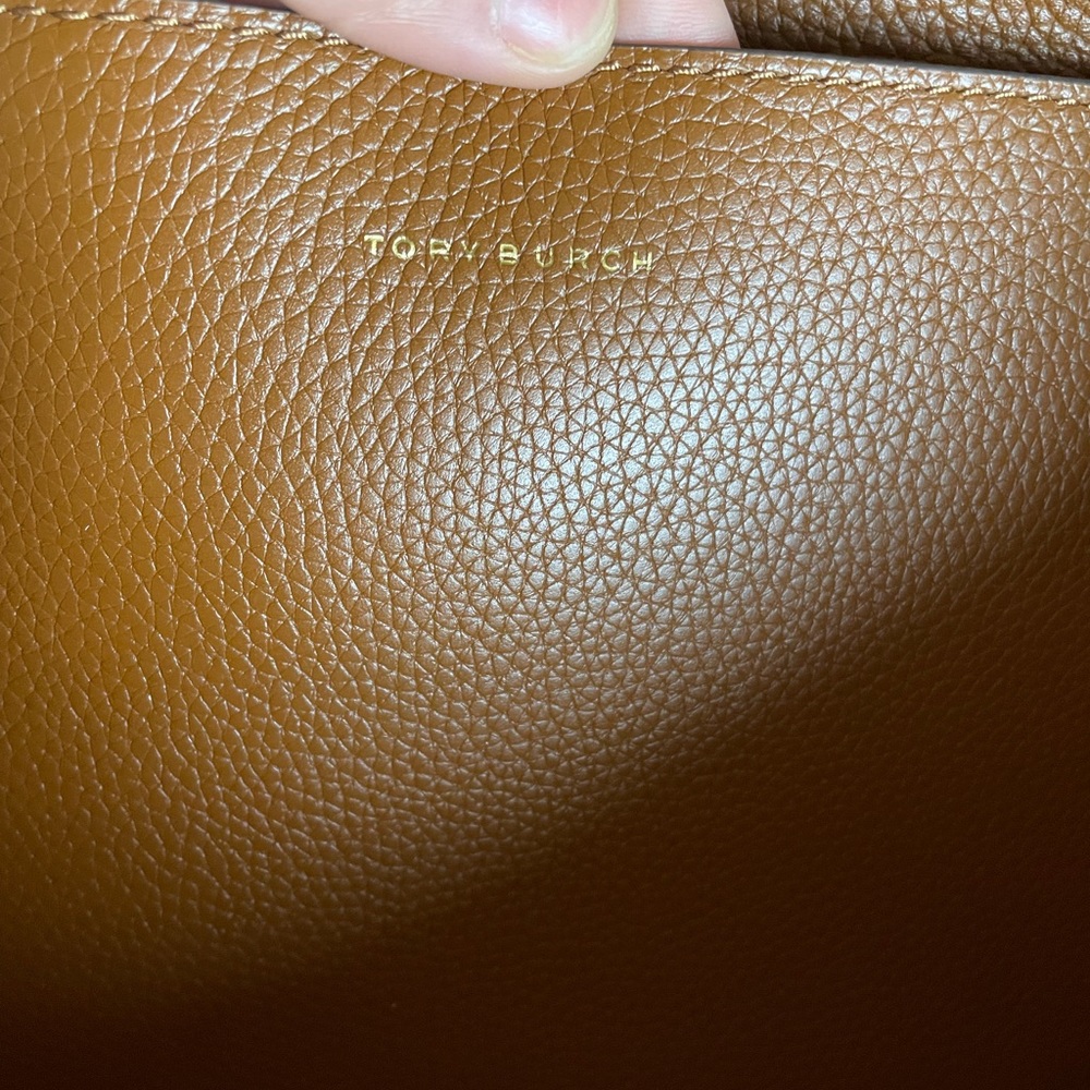 New , tory burch large blake tote & clutch - Picture 10 of 15
